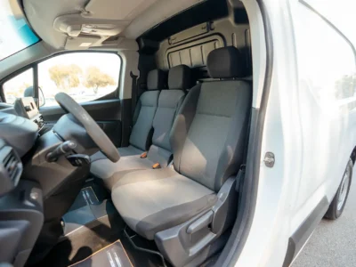 2022 Peugeot Partner Long Van 1.6 Litres 4 Cylinders Petrol White Grey Panel Van GCC Specs