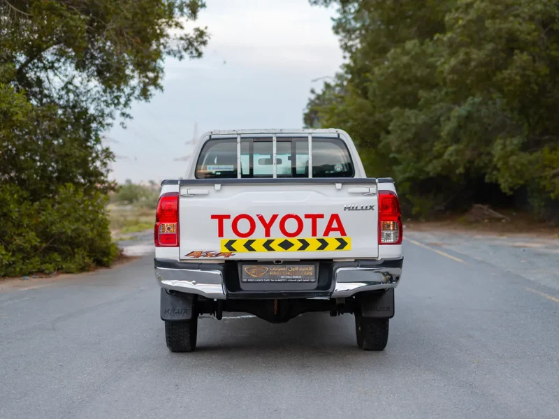 2021 Toyota Hilux GLX Double Cabin 2.7L 4 Cylinders Petrol Engine White Grey Pickup Truck GCC