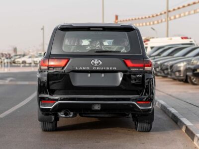 2025 Toyota Land Cruiser VX 4.0 Litres V6 Petrol Engine Black Red SUV GCC Specs