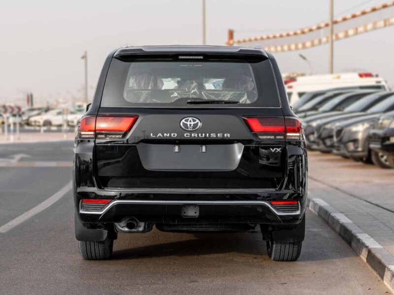 2025 Toyota Land Cruiser VX 4.0 Litres V6 Petrol Engine Black Red SUV GCC Specs