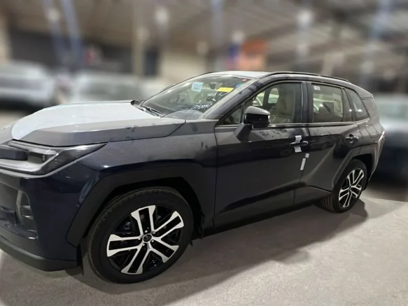 2026 Toyota Rav 4 Limited 2.5L 4-Cylinder Hybrid Petrol Engine Blue Beige SUV GCC Specs