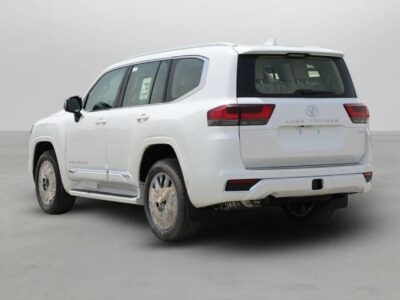 2025 Toyota Land Cruiser VX 4.0 Litres V6 Petrol Engine White Beige SUV GCC Specs