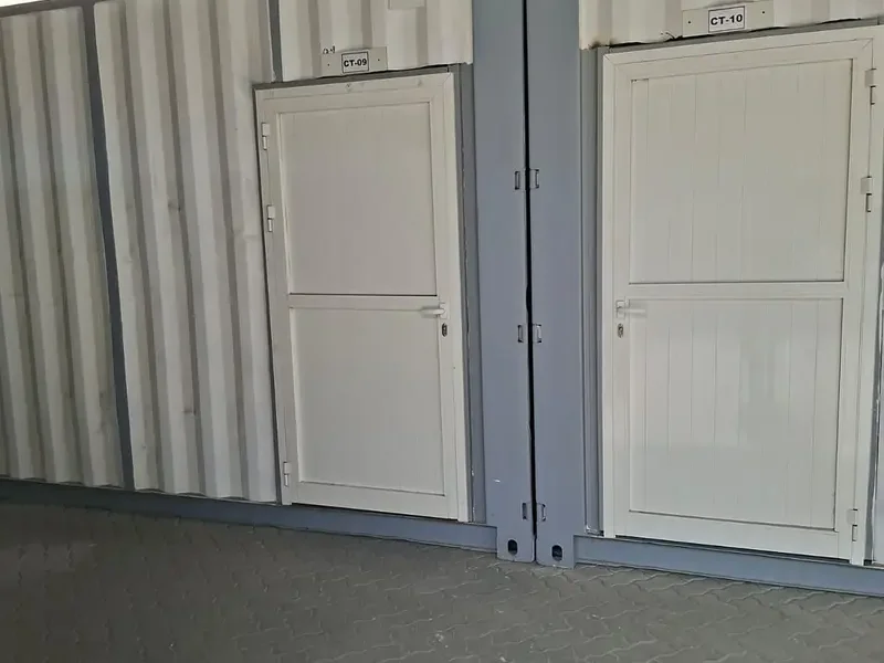 High Quality Container Storage Warehouse Featuring a Clean Internal Layout