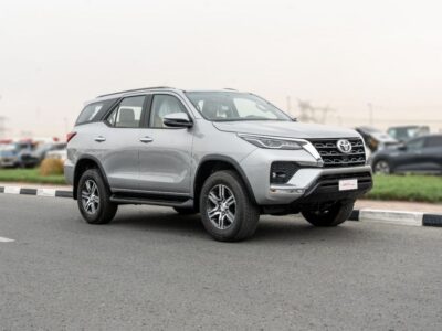 2026 Toyota Fortuner VX 4.0L V6 Engine AT Petrol Silver Tan SUV GCC Specs