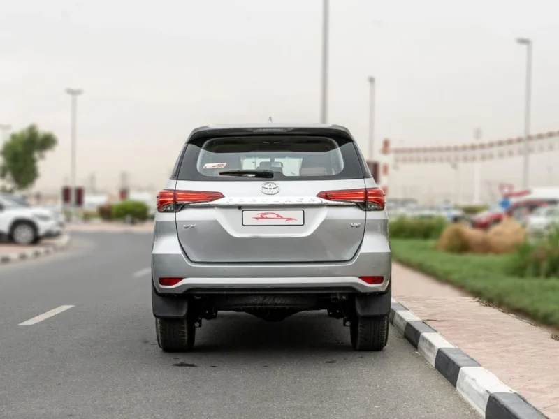 2026 Toyota Fortuner VX 4.0L V6 Engine AT Petrol Silver Tan SUV GCC Specs