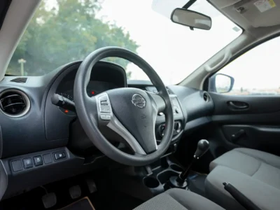 2022 Nissan Navara SE 2.5 Litres 4 Cylinders Petrol Engine White Grey Pickup Truck GCC Specs MT