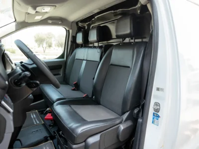 2022 Peugeot Expert L3 2.0L 4 Cylinders Diesel Engine White Black Chiller Van GCC Specs