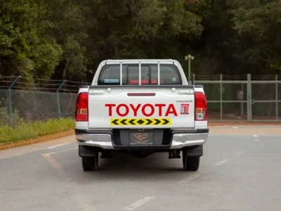 2024 Toyota Hilux GL Double Cabin 2.7L 4 Cylinders Petrol Engine White Grey Pickup Truck GCC