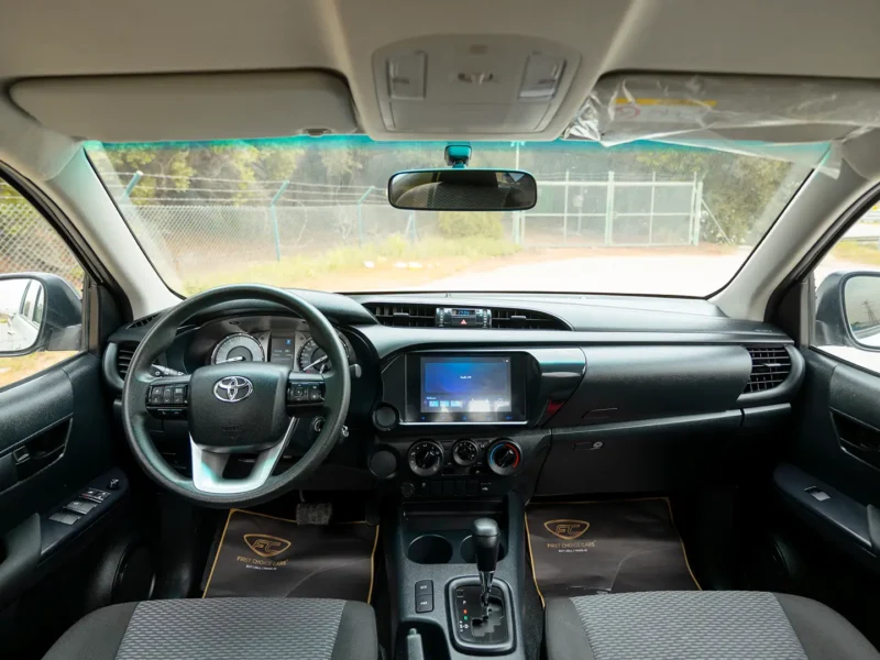 2024 Toyota Hilux GL Double Cabin 2.7L 4 Cylinders Petrol Engine White Grey Pickup Truck GCC