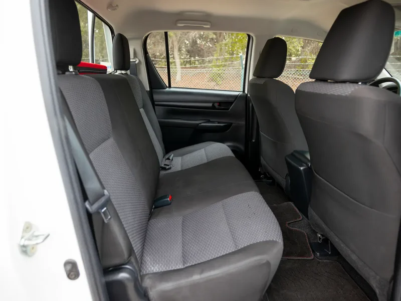 2024 Toyota Hilux GL Double Cabin 2.7L 4 Cylinders Petrol Engine White Grey Pickup Truck GCC