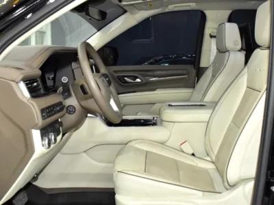2023 GMC Yukon Denali 6.2 Litres V8 Petrol Engine Black Beige SUV GCC Specs Automatic