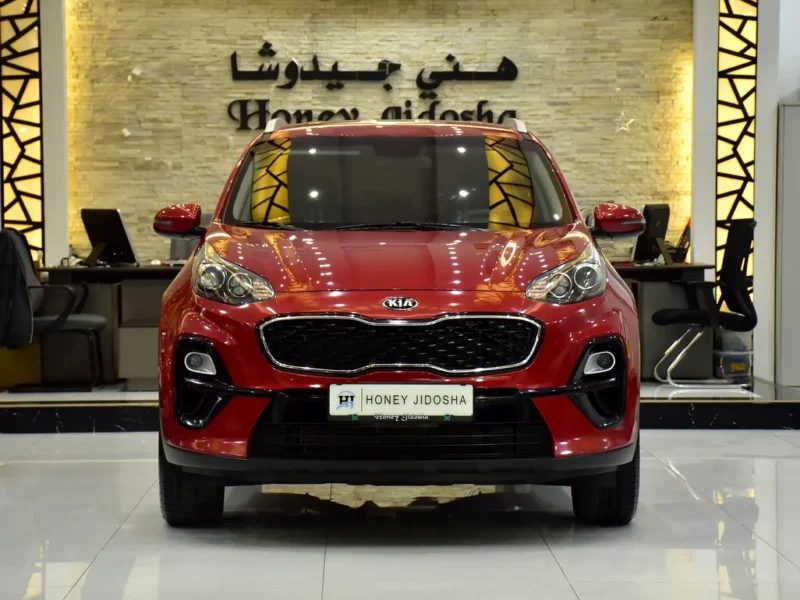 2021 Kia Sportage EX 2.4-liter 4-cylinder Petrol Engine Red Black SUV GCC Specs Automatic