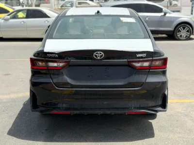 2026 TOYOTA YARIS 1.5 Litres 4 Cylinders Petrol Engine Black Beige Sedan GCC Specs