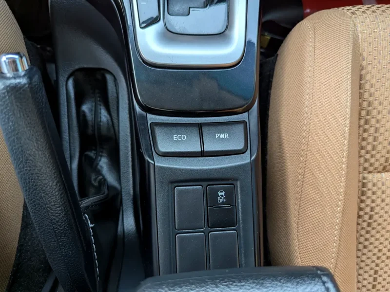 2024 Toyota Fortuner EXR 4 Cylinders petrol Engine Black Brown SUV GCC Specs