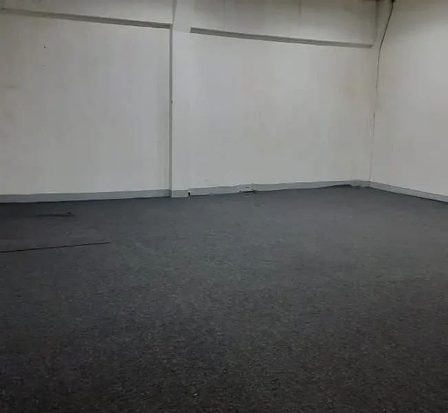 Small Storage Warehouse for Rent in Al Quoz 3