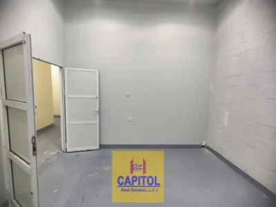 Small Ground Floor Storage Warehouses for Rent
