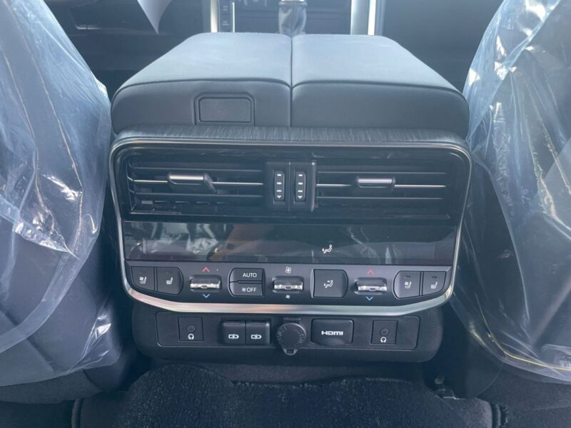 2026 TOYOTA LAND CRUISER VXR 3.5TT V6 TWIN TURBO Petrol Engine White Burgundy SUV