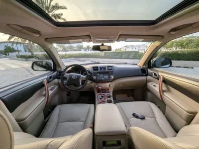 2010 Toyota Highlander Limited 6 Cylinders petrol Engine White Beige SUV Full Option
