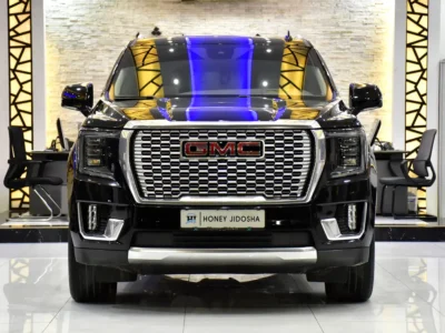 2023 GMC Yukon Denali 6.2 Litres V8 Petrol Engine Black Beige SUV GCC Specs Automatic