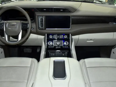 2023 GMC Yukon Denali 6.2 Litres V8 Petrol Engine Black Beige SUV GCC Specs Automatic