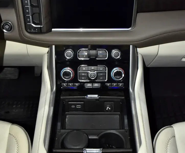 2023 GMC Yukon Denali 6.2 Litres V8 Petrol Engine Black Beige SUV GCC Specs Automatic
