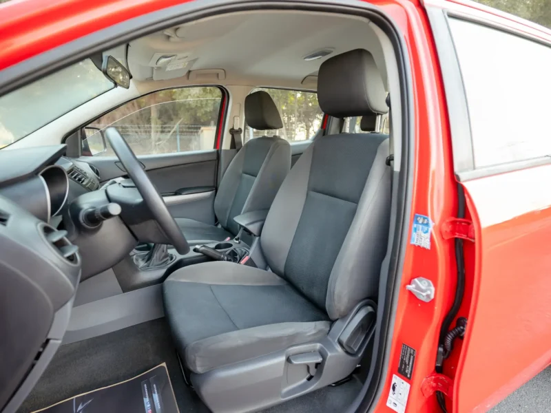 2019 Mazda BT-50 XS 2.5 Litres 4 Cylinders Petrol Engine MT Red Grey Pickup Truck GCC Specs