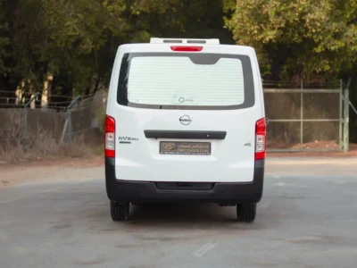 2021 Nissan Urvan Standard Roof 2.5 Litres 4 Cylinders Petrol Engine Automatic White Grey Van GCC