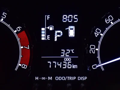 2023 Toyota Raize E 1.2-litre Petrol 3-cylinder Petrol Engine Blue Black Crossover GCC