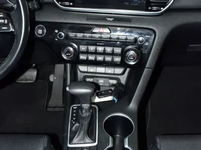 2020 Kia Sportage EX 2.4-liter 4-Cylinder Petrol Engine Brown Black SUV Automatic