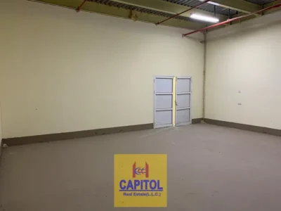 570 sqft on Mezzanine Floor Available in Al Quoz industrial