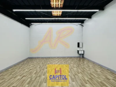 Good Ceiling Height Installed PVC Prime Location Well Maintained Storage Warehouse For Rent In Al Quoz
