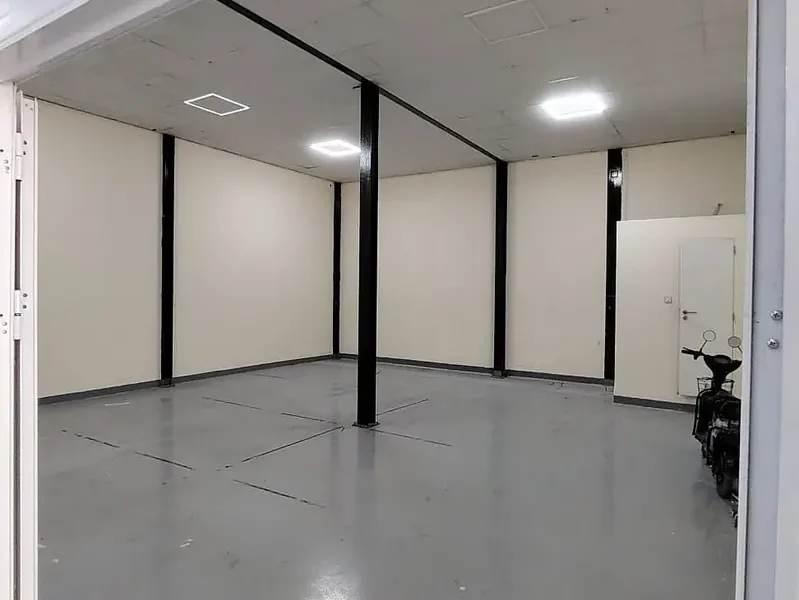 AFFORDABLE STORAGE SPACE ON GROUND 650SQFT AVAILABLE FOR RENT IN AL QUOZ