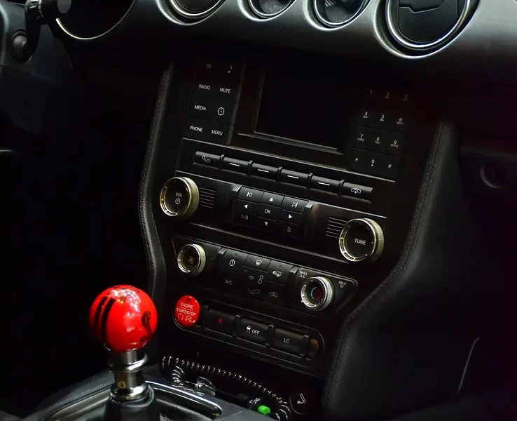2017 Ford Mustang Shelby GT350 5.2-liter V8 Petrol Engine Red Black Coupe GCC Specs