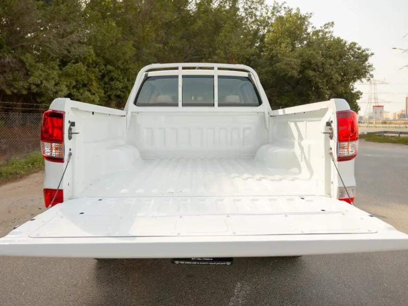 2020 Mazda BT-50 XS 2.5 Litres 4 Cylinders Petrol Engine MT White Grey Pickup Truck GCC Specs