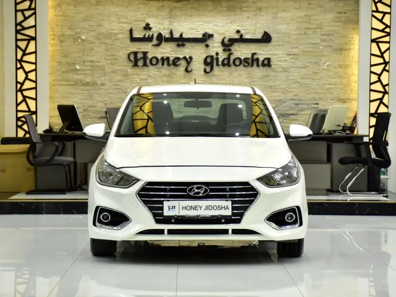 2022 Hyundai Accent Comfort 1.6-litre 4-Cylinder Petrol Engine White Black Sedan