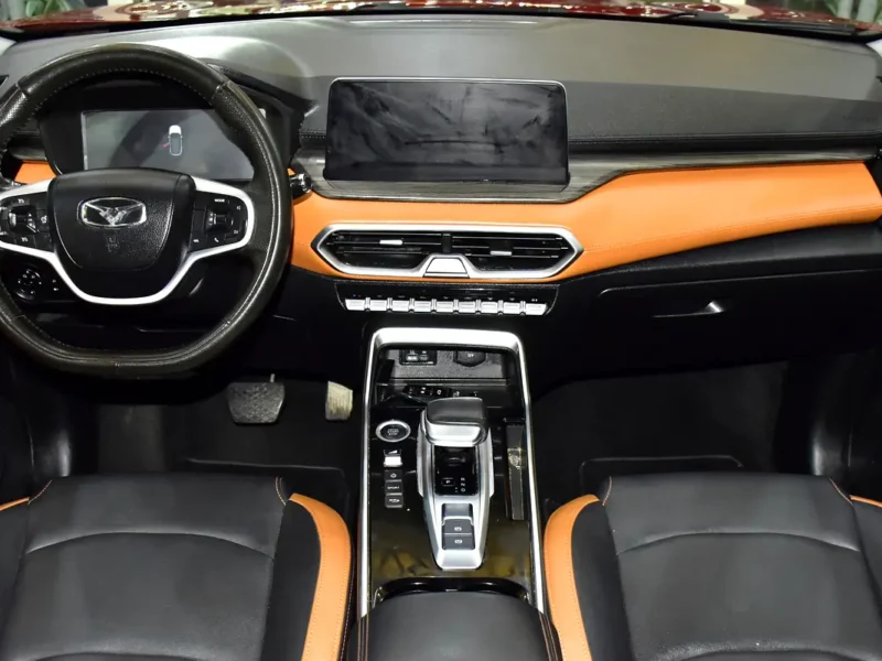 2025 Kaiyi X3 Pro Flagship 1.5-litre Turbocharged 4-cylinder Engine Red Black Crossover GCC