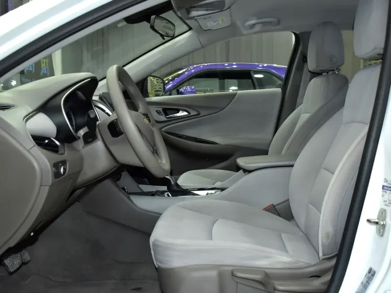 2021 Chevrolet Malibu LS 1.5 Litres Turbo 4-cylinder Petrol Engine White Grey Sedan GCC