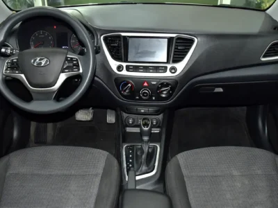 2022 Hyundai Accent Comfort 1.6-litre 4-Cylinder Petrol Engine White Black Sedan