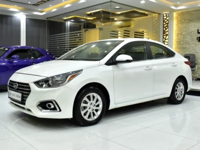 2022 Hyundai Accent Comfort 1.6-litre 4-Cylinder Petrol Engine White Black Sedan
