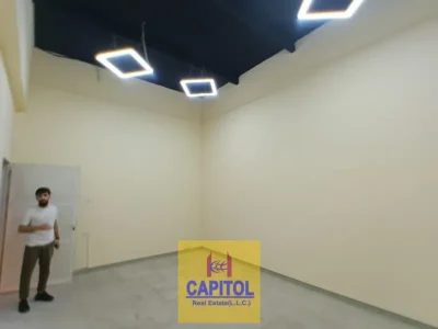 320 Sqft Warehouse Available in Al Qouz 04