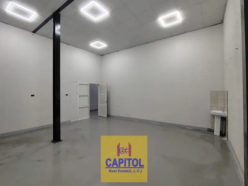 GROUND FLOOR WAREHOUSE SPACE OFFERING CONVENIENCE ACCESSABILITY AND FLEXIBILITY