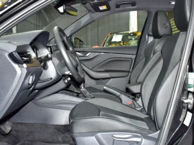 2023 Skoda Kamiq Ambition 1.6-litre 4-Cylinder Petrol Engine Black Crossover GCC Specs