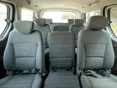 2021 Hyundai H1 12-Seater Wagon 2.5L 4 Cylinders Petrol Engine White Grey Van GCC