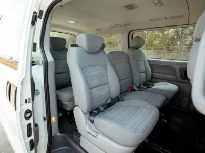 2021 Hyundai H1 12-Seater Wagon 2.5L 4 Cylinders Petrol Engine White Grey Van GCC