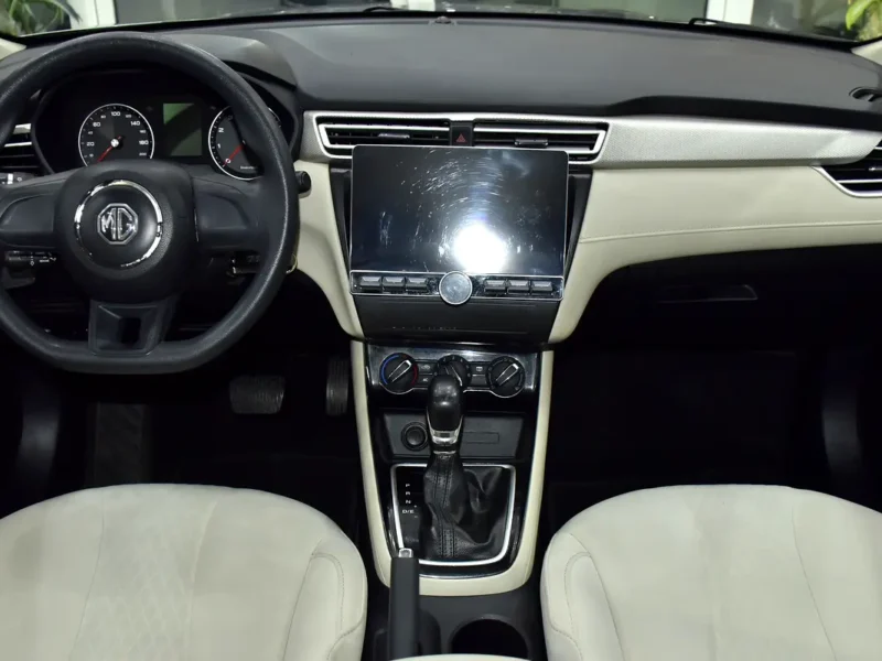 2022 MG MG5 Comfort 1.5L Naturally Aspirated 4-Cylinder Engine Silver Beige Sedan GCC Specs
