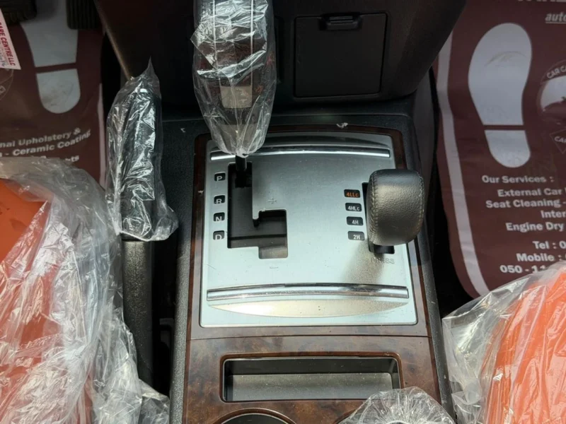 2017 Mitsubishi Pajero 3.5L 6 Cylinders Petrol Engine White Tan SUV Full Option GCC Signature Version