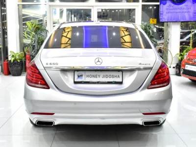 2016 Mercedes-Benz S 550 4.7 Litres Twin-Turbo V8 Petrol Engine Silver Black Sedan American Specs