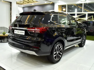 2021 MG RX5 Luxury 1.5-litre Turbocharged 4-cylinder Petrol Engine Black Beige SUV GCC Specs