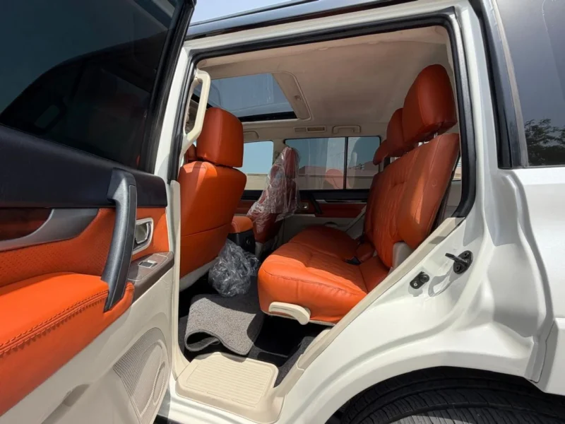 2017 Mitsubishi Pajero 3.5L 6 Cylinders Petrol Engine White Tan SUV Full Option GCC Signature Version