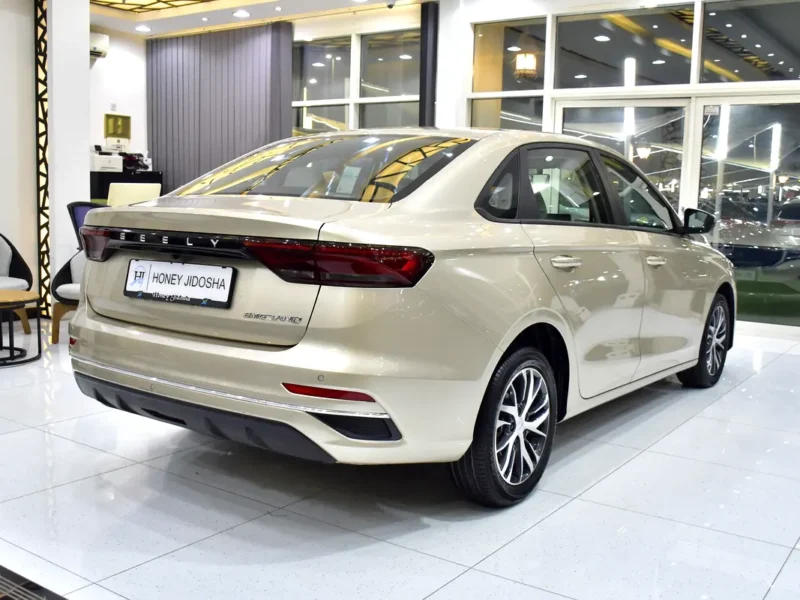 2024 Geely Emgrand GS 1.5-liter Naturally Aspirated 4-cylinder Engine Gold Beige Sedan GCC
